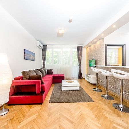Apartments King Milan, City Center Beograd Ngoại thất bức ảnh