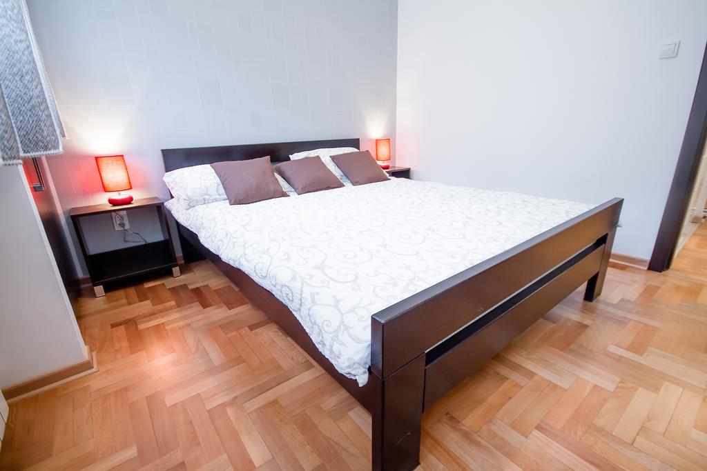 Apartments King Milan, City Center Beograd Phòng bức ảnh