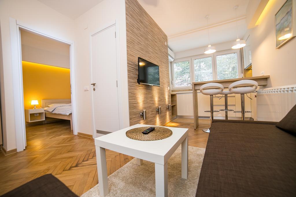 Apartments King Milan, City Center Beograd Ngoại thất bức ảnh